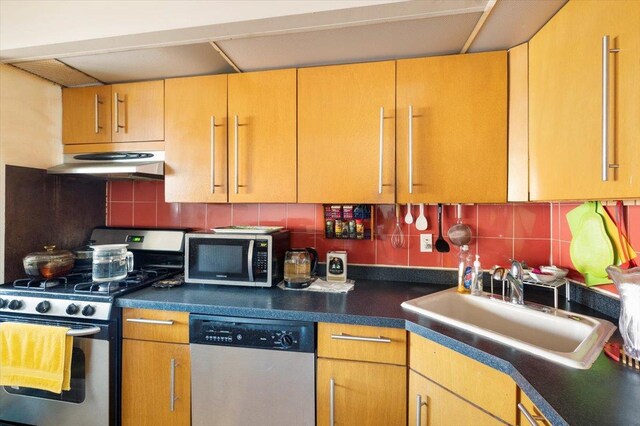 3520 147th St Unit 8C, Flushing, NY 11354 - photo 6