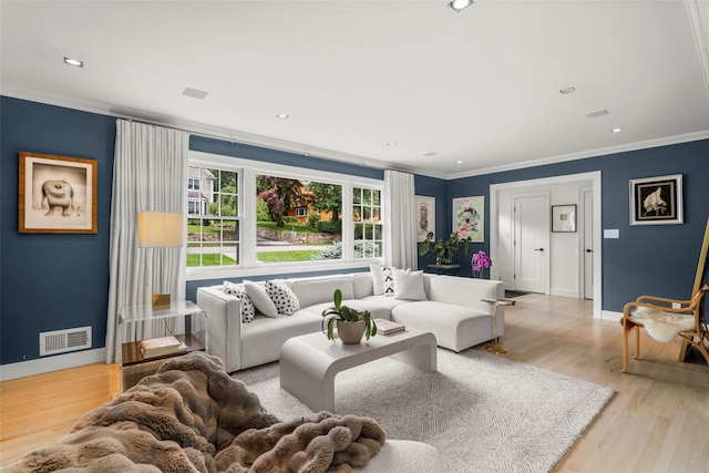 920 Protano Ln, Mamaroneck, NY 10543 - living room featuring crown molding, light wood-type flooring, and recessed lighting