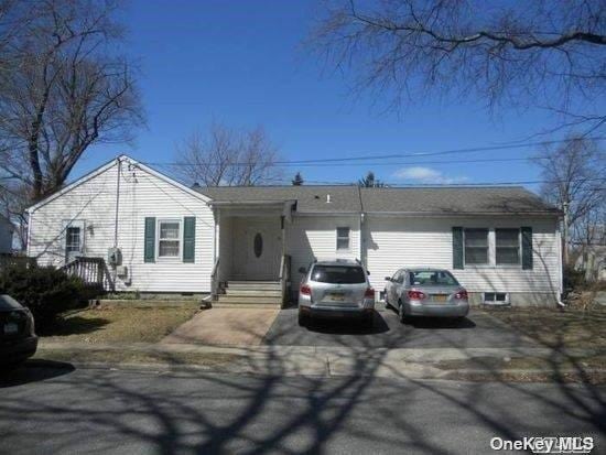 301 Laurel Rd, Northport, NY 11768 - single story home with driveway
