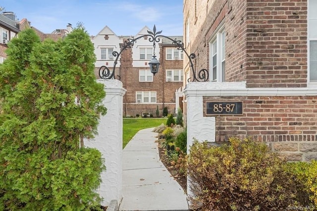 85 N Broadway Unit 2H, White Plains, NY 10603 - view of home's community