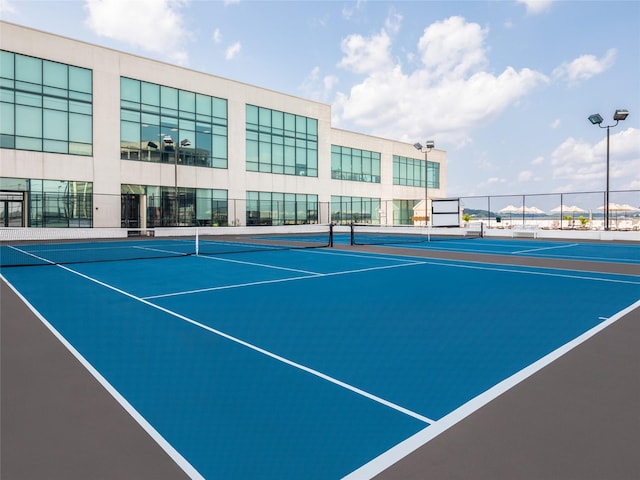 10 City Pl Unit Ph2C, White Plains, NY 10601 - view of tennis court with community basketball court