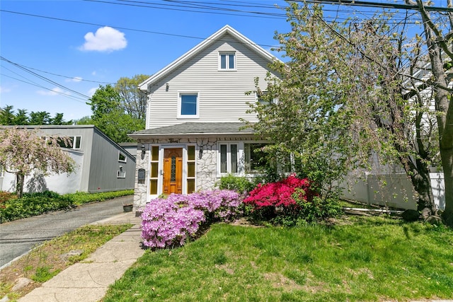 3 Franklin Rd, Great Neck, NY 11024 - photo 1