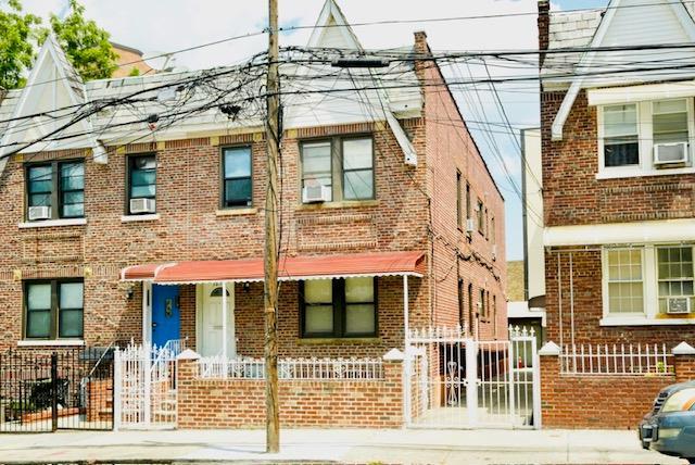 32-17 110, East Elmhurst, NY 11369 - photo 2