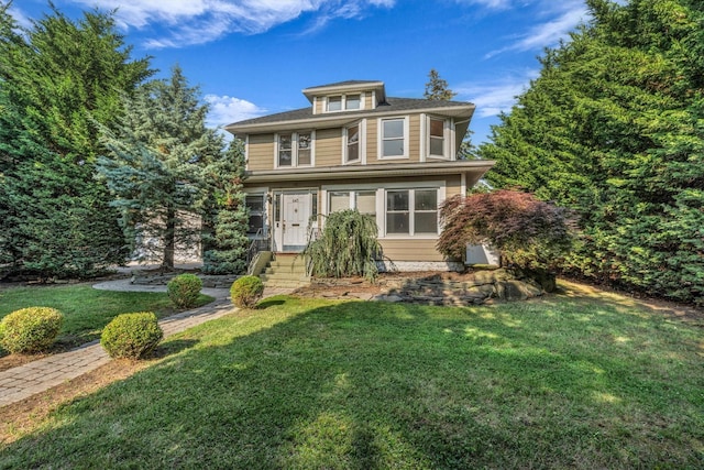 643 Deer Park Ave, Babylon, NY 11702 - traditional style home featuring a front lawn