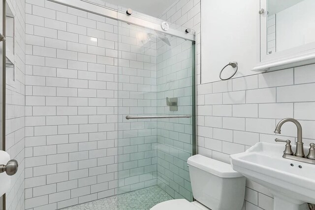 5 Jefferson St, Poughkeepsie, NY 12601 - bathroom featuring a stall shower and tile walls