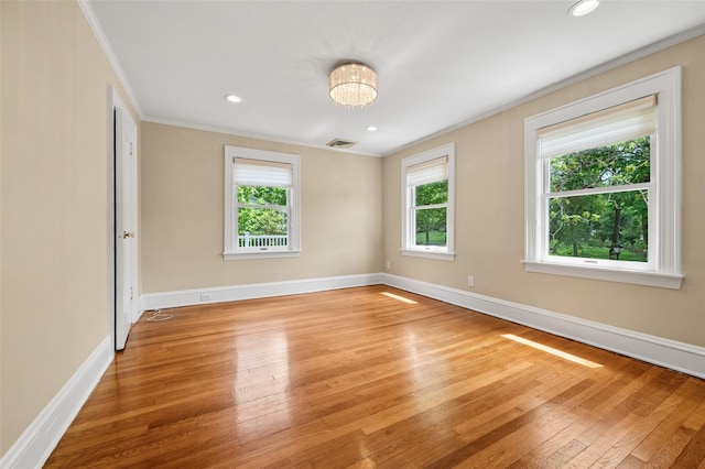 9 Sycamore Dr, Great Neck, NY 11021 - photo 21
