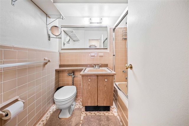 5230 39th Dr Unit 7M, Woodside, NY 11377 - full bathroom with washtub / shower combination, vanity, tile walls, and tile patterned floors