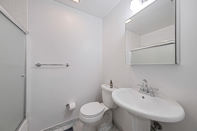 80 Pointe Cir S Unit 80, Coram, NY 11727 - full bath featuring a shower with door and marble look tiles