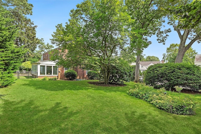93 Fountain Ave, Rockville Centre, NY 11570 - photo 3