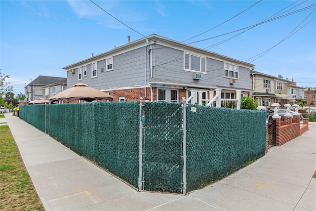 150-03 Centreville St, Ozone Park, NY 11417 - photo 4