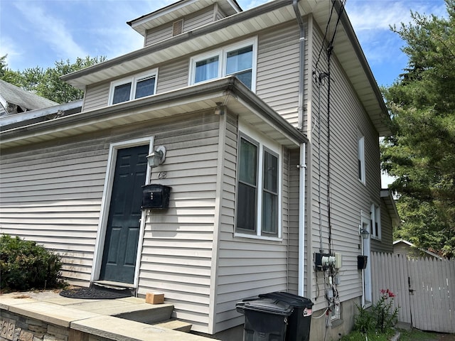 68 Ramapo Rd, Garnerville, NY 10923 - view of side of home