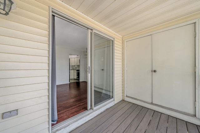 77 Fairview Cir Unit 77, Middle Island, NY 11953 - view of wooden deck