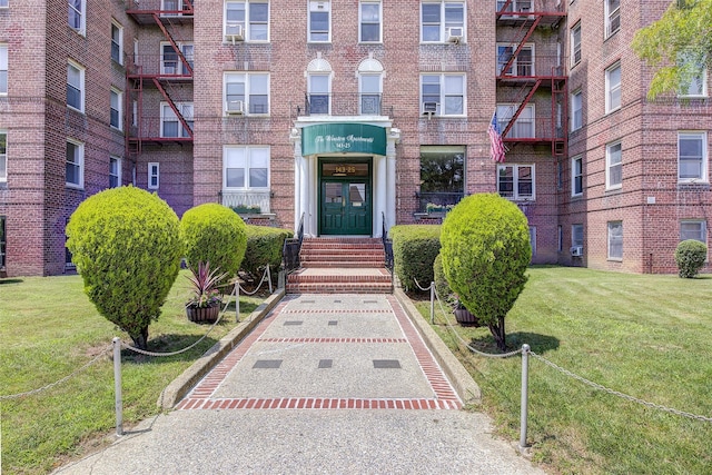 143-25 84th Dr Unit 2G, Jamaica, NY 11435 - photo 1