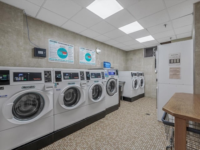 42-30 Douglaston Pkwy Unit 3L, Douglaston, NY 11363 - community laundry featuring independent washer and dryer