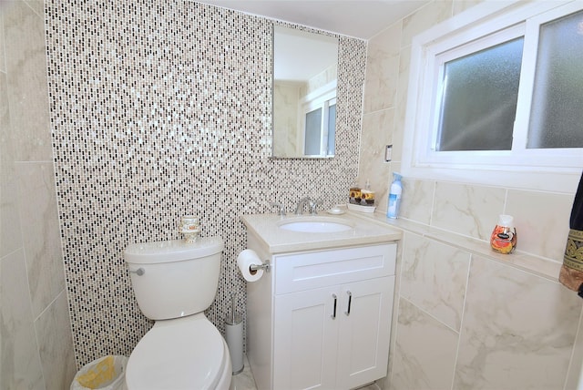 14 Tacoma Ln, Syosset, NY 11791 - photo 13
