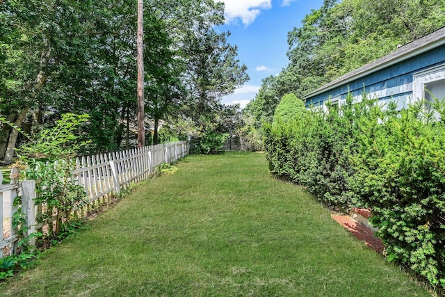 9 Private Rd, Medford, NY 11763 - photo 4