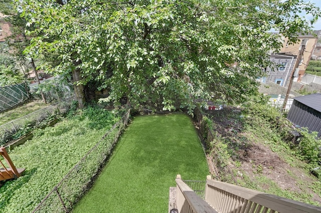 1025 E 229th St Unit B, Bronx, NY 10466 - view of yard