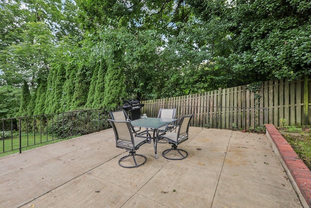 4 Aldine Park, Nyack, NY 10960 - view of patio / terrace with outdoor dining space