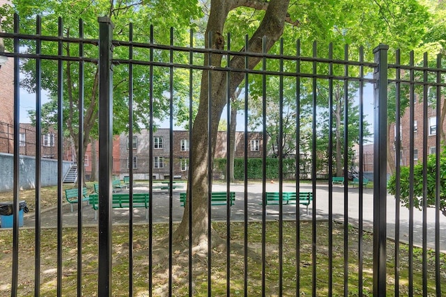 1480 Thieriot Ave Unit 5L, Bronx, NY 10460 - view of gate