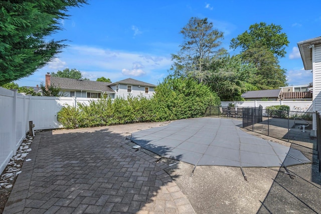 240 Somerset Dr, Hewlett, NY 11557 - photo 23