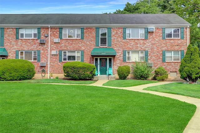 1061FENWOOD Dr Dr Unit 3, Valley Stream, NY 11580 - photo 1