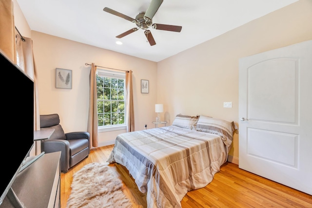 212A Lower Sheep Pasture Rd, East Setauket, NY 11733 - bedroom featuring light wood-style floors, recessed lighting, and a ceiling fan