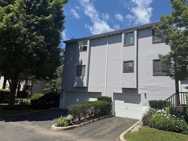 1 Evan Ct, Nanuet, NY 10954 - photo 1