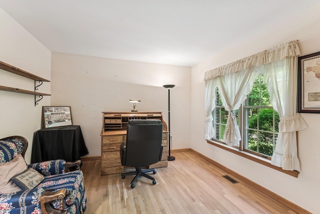 4 Springview Ct, East Patchogue, NY 11772 - office space with wood finished floors and baseboards