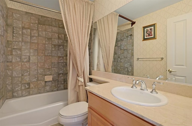 27 Bridge Ln, Haverstraw, NY 10927 - full bath with shower / bath combo with shower curtain and vanity