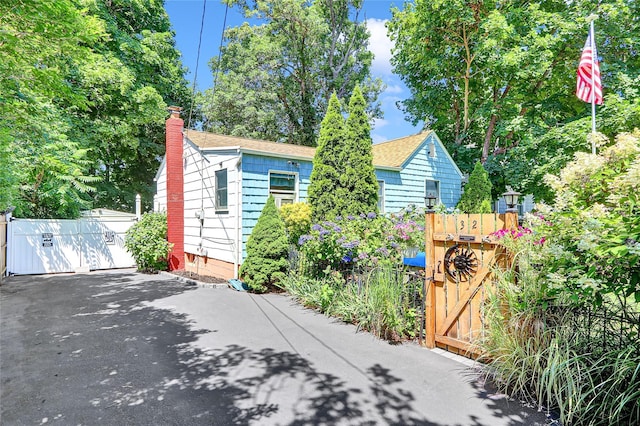 32 Dewey St, Port Jefferson Station, NY 11776