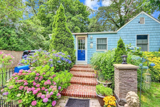 32 Dewey St, Port Jefferson Station, NY 11776 - photo 4