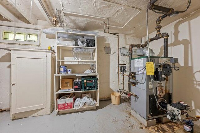 7318 180th St, Fresh Meadows, NY 11366 - utility room featuring a heating unit