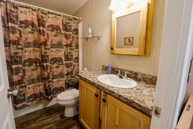 101 W Peenpack Trl, Sparrowbush, NY 12780 - full bathroom featuring vanity, wood finished floors, crown molding, and a shower with shower curtain