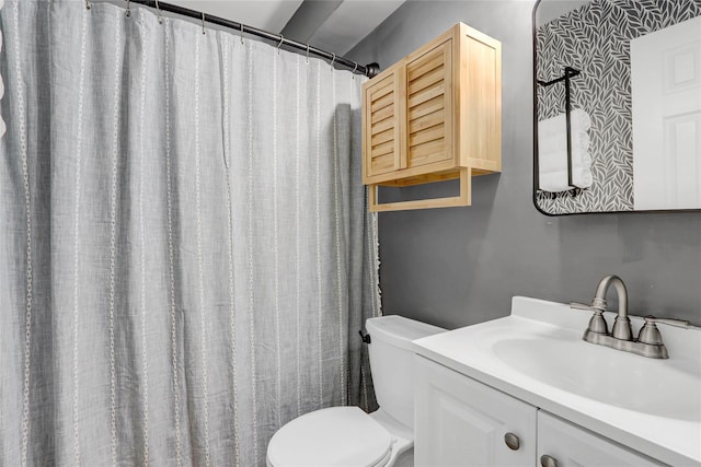 1 Anchorage Way Unit 301, Freeport, NY 11520 - bathroom featuring vanity and a shower with curtain