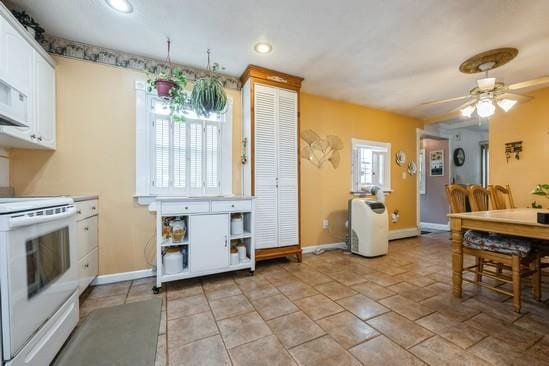 59 Hill Ln, Levittown, NY 11756 - photo 12