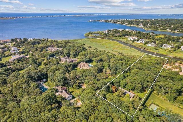 27 Jagger Ln, Westhampton, NY 11977 - aerial view of property's location with a large body of water and property boundaries highlighted