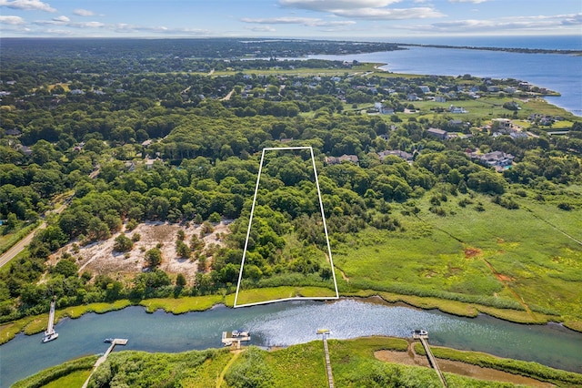 27 Jagger Ln, Westhampton, NY 11977 - aerial view of property and surrounding area with a nearby body of water and property parcel outlined