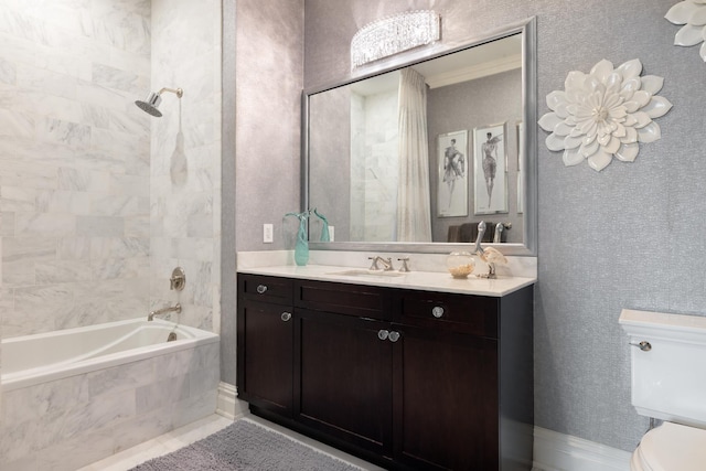 2000 Royal Ct Unit 2312, North Hills, NY 11040 - photo 8
