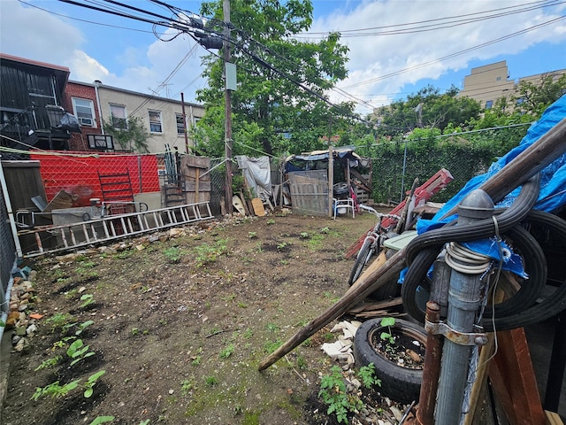 1053 Evergreen Ave, Bronx, NY 10472 - view of yard