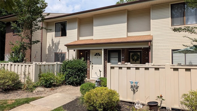 972 Skyline Dr Unit 972, Coram, NY 11727 - townhome / multi-family property with brick siding