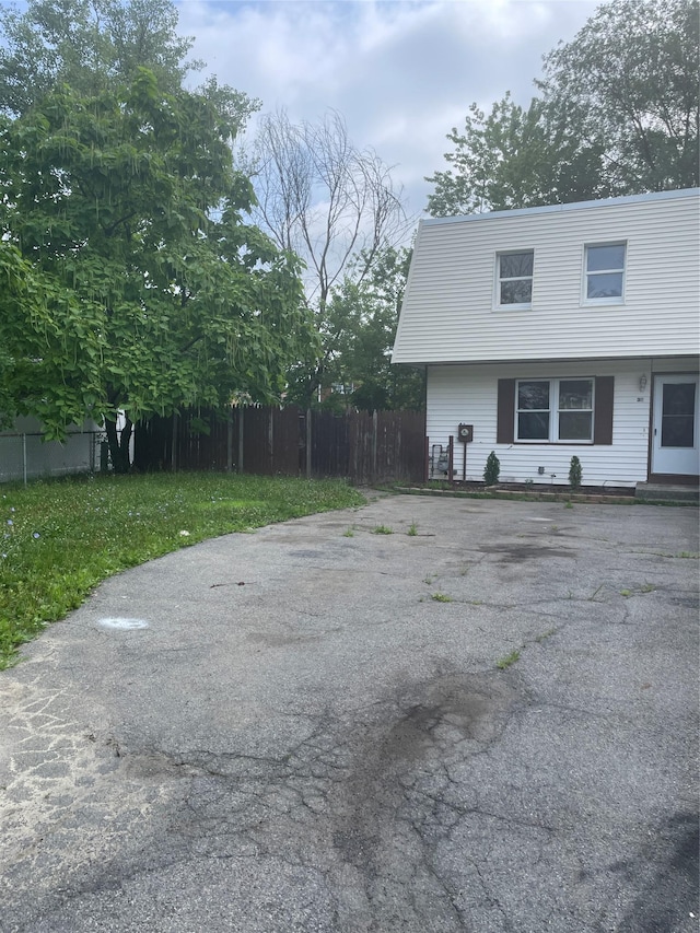 38 Sheffield Dr, Middletown, NY 10940 - view of property exterior