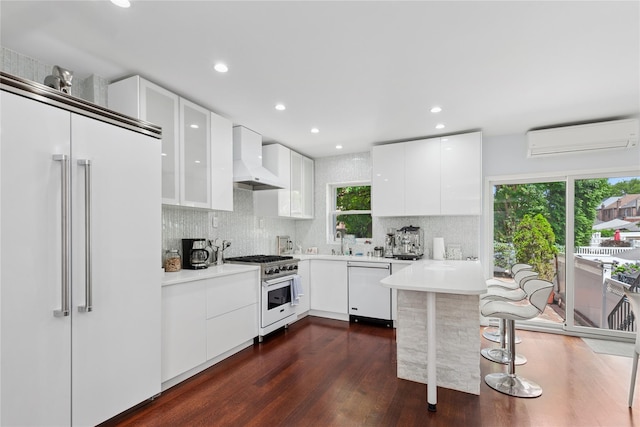 82-15 Penelope Ave, Middle Village, NY 11379 - photo 2
