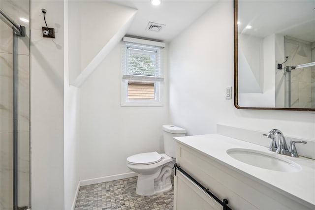 1644 Kenneth Ave, Baldwin, NY 11510 - full bath featuring a shower with shower door, vanity, and recessed lighting
