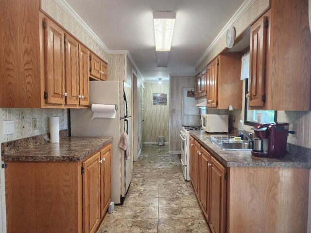 1407 Middle Rd Unit 48, Calverton, NY 11933 - photo 8