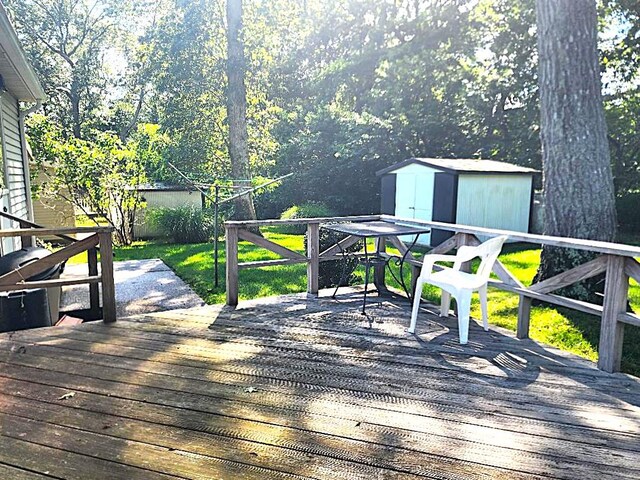 1407 Middle Rd Unit 48, Calverton, NY 11933 - photo 19