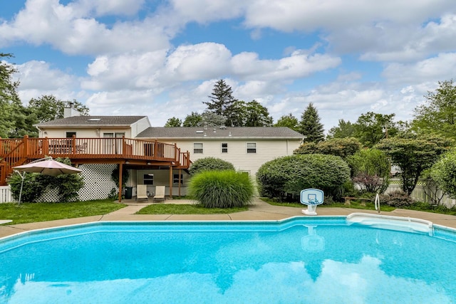 28 Lime Kiln Rd, Suffern, NY 10901 - view of swimming pool with a wooden deck