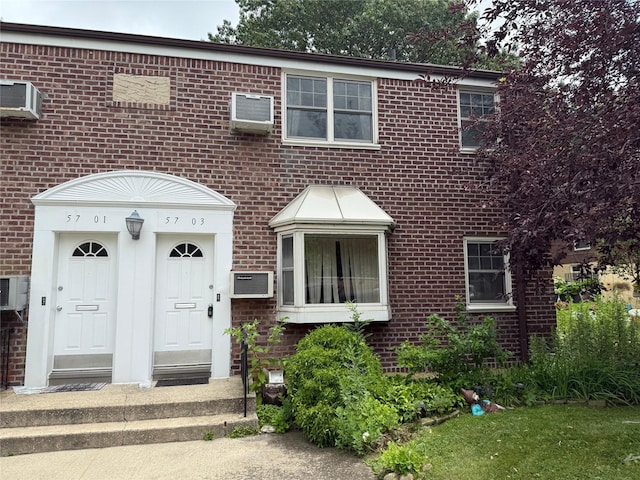 57-03 Marathon Pkwy Unit 250, Lower Little Neck, NY 11362 - photo 1