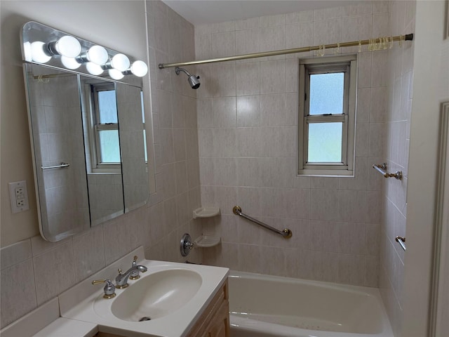 57-03 Marathon Pkwy Unit 250, Lower Little Neck, NY 11362 - photo 4
