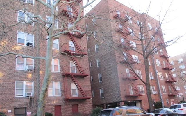 33-45 90th St Unit 5D, Jackson Heights, NY 11372 - photo 4