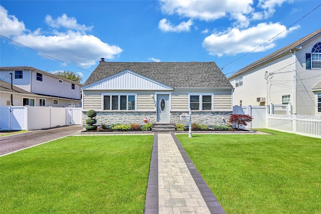 29 E Jackson Ave, Babylon, NY 11702 - photo 2